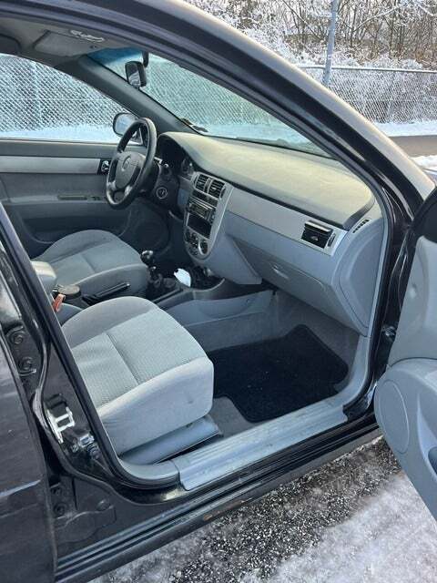 undefined Chevrolet Nubira fra 2010 set indefra