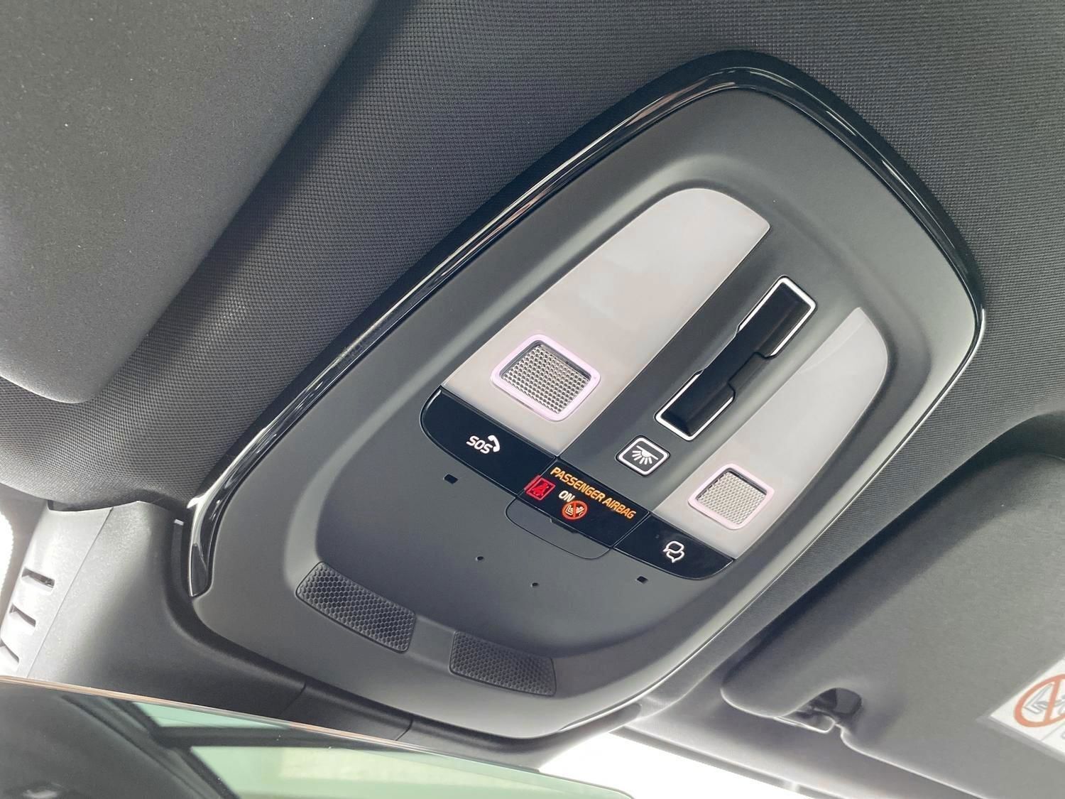 Sort Volvo XC60 fra 2023