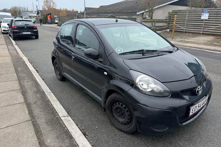 undefined Toyota Aygo fra 2010