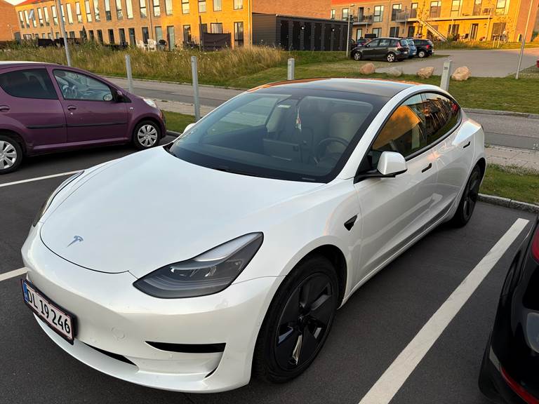 Tesla Model 3 Standard Range Plus