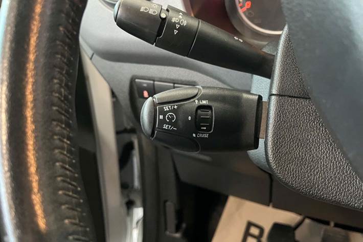 Hvid Citroën Berlingo fra 2016