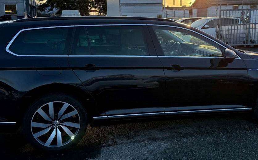 VW Passat