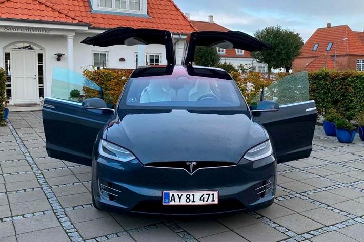 undefined Tesla Model X fra 2017