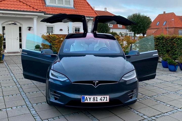 undefined Tesla Model X fra 2017