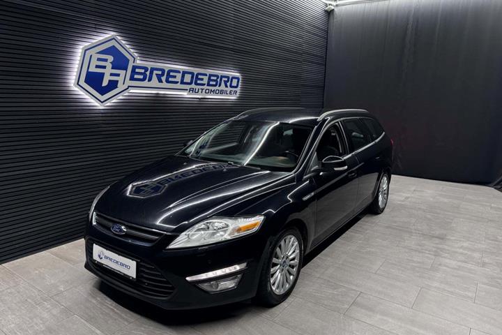 Sort Ford Mondeo fra 2014