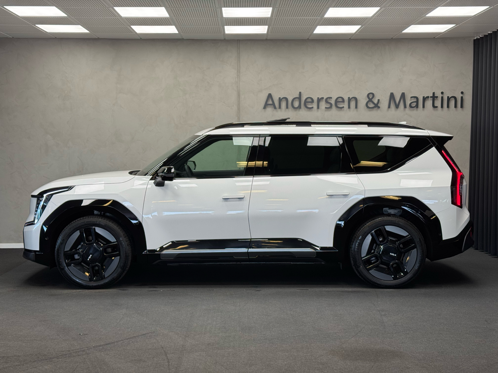 Hvid Kia EV9 fra 2024