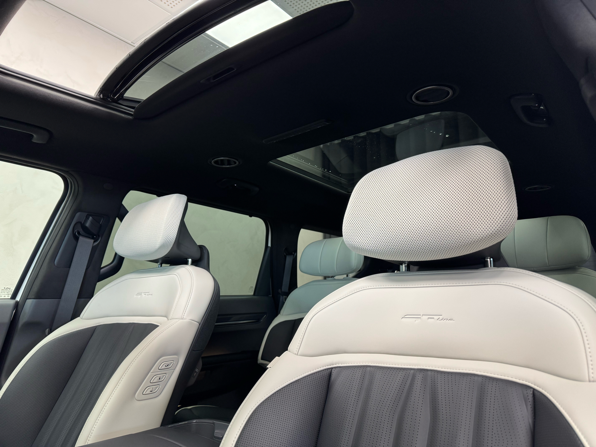 Hvid Kia EV9 fra 2024