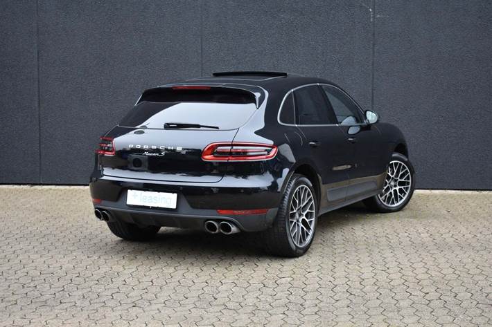 Sort Porsche Macan S fra 2017