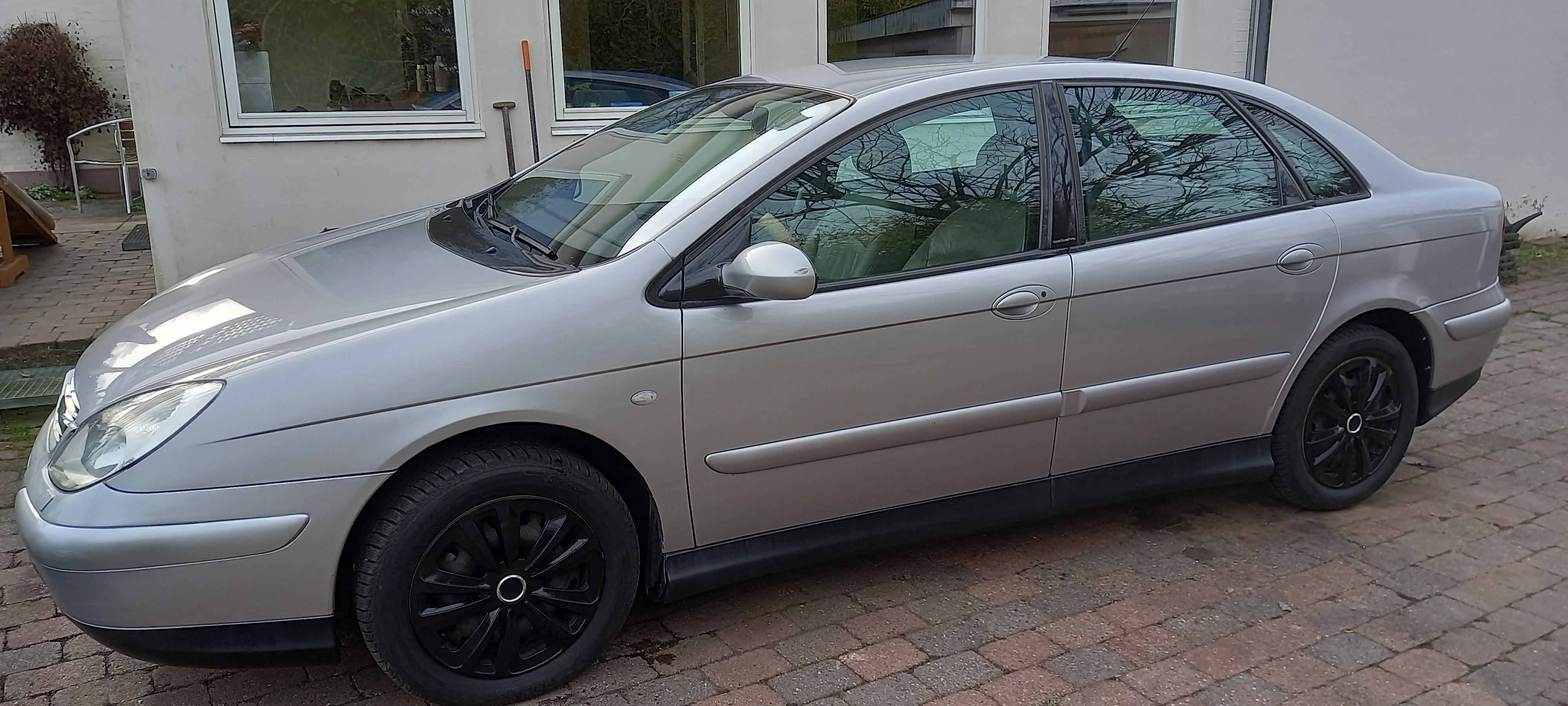 Grå Citroën C5 fra 2001