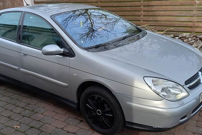 Grå Citroën C5 fra 2001