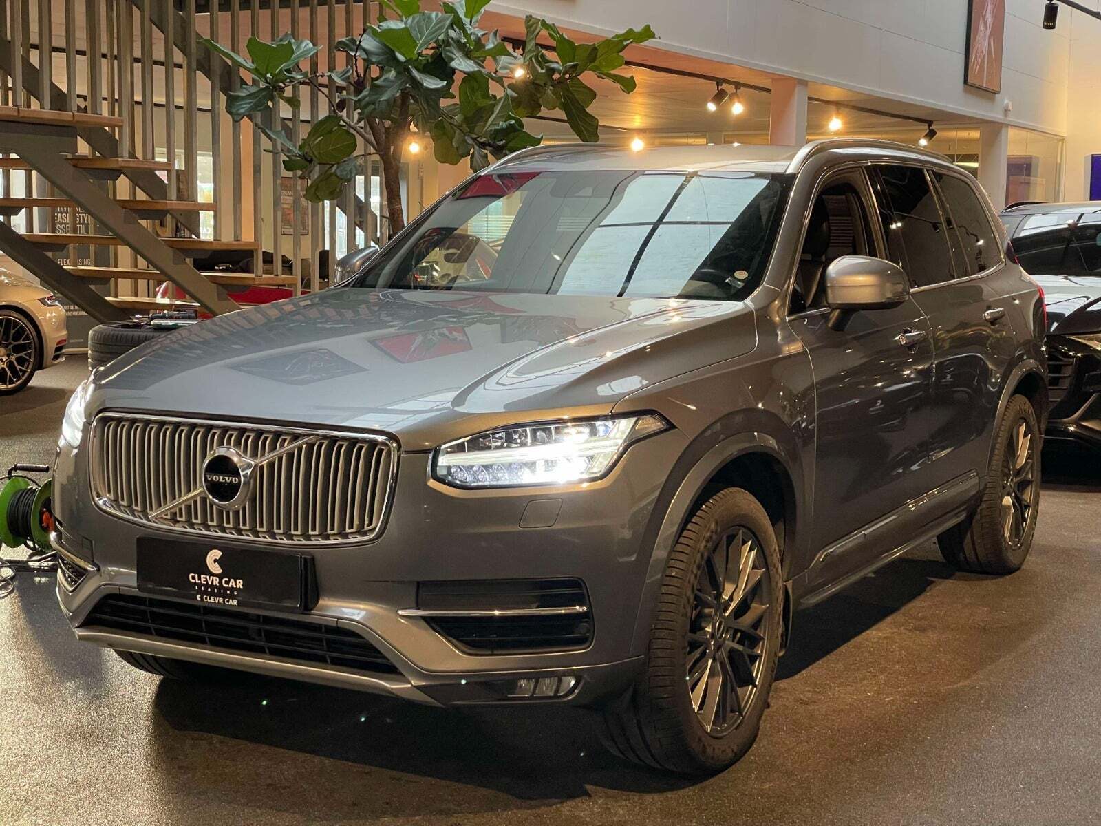 Sølv Volvo XC90 fra 2016