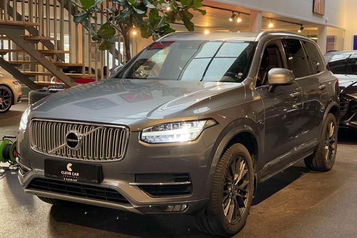 Sølv Volvo XC90 fra 2016
