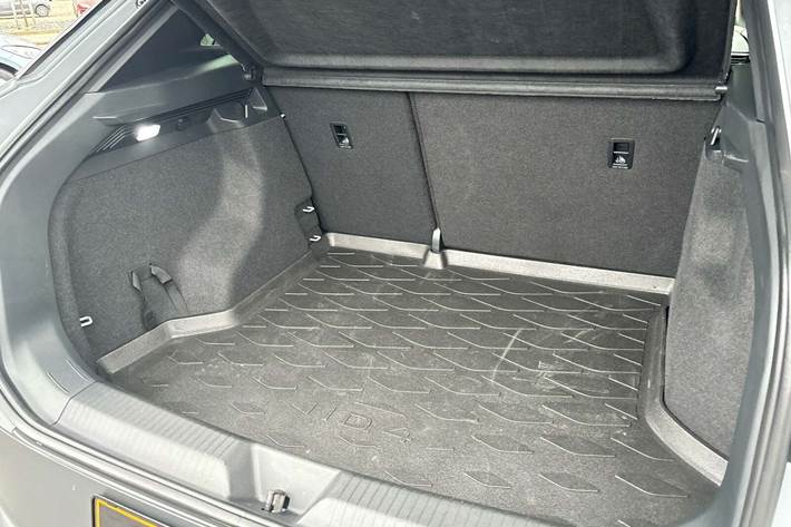 Grå VW ID.4 fra 2023