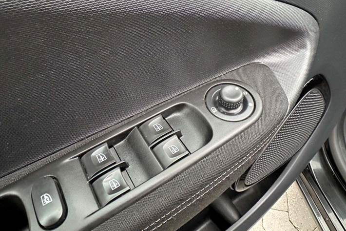 Sort Renault Zoe fra 2020