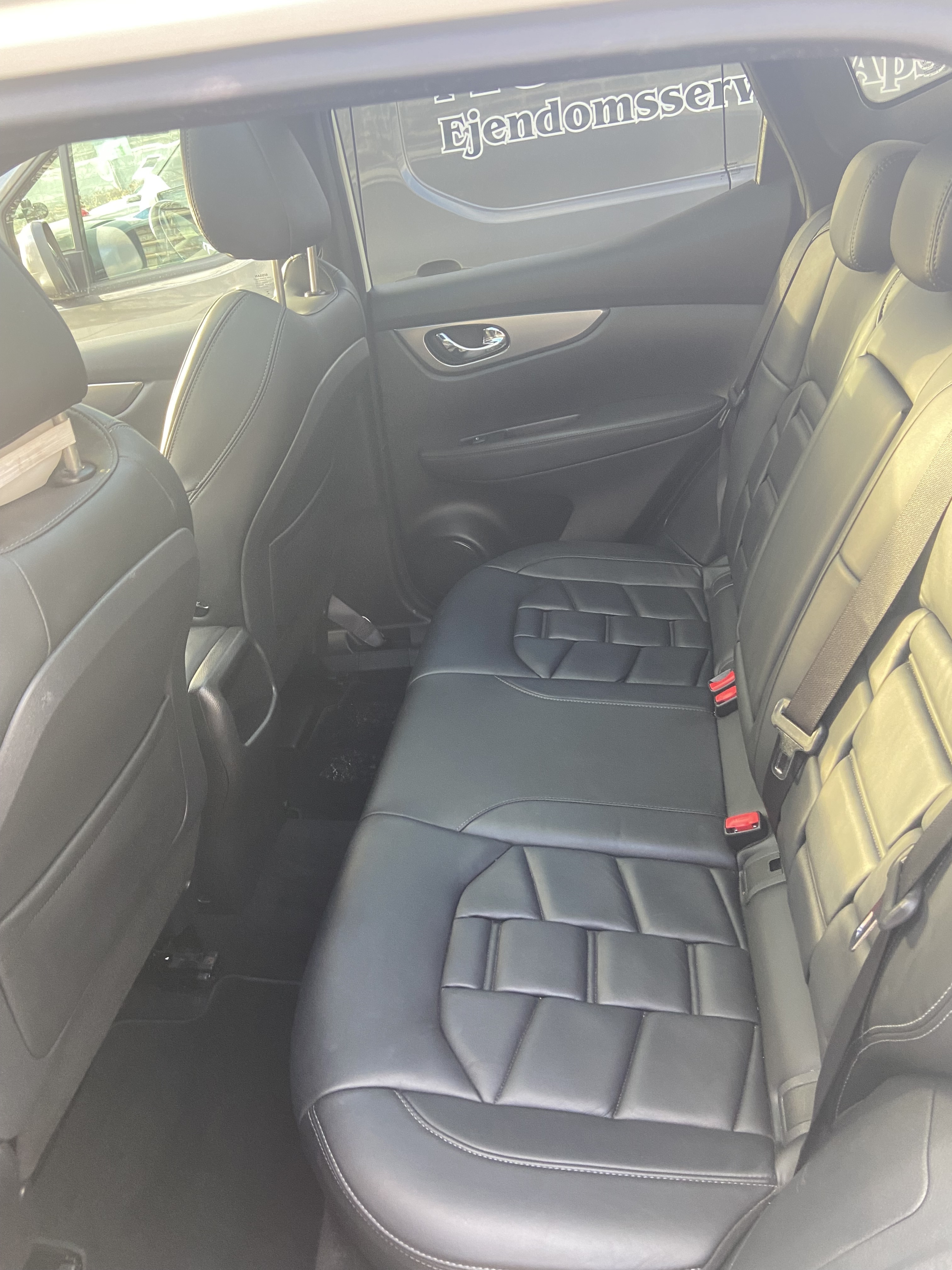 Hvid Nissan Qashqai fra 2019