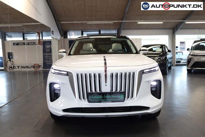 Hvid Hongqi E-HS9 fra 2024 set udefra