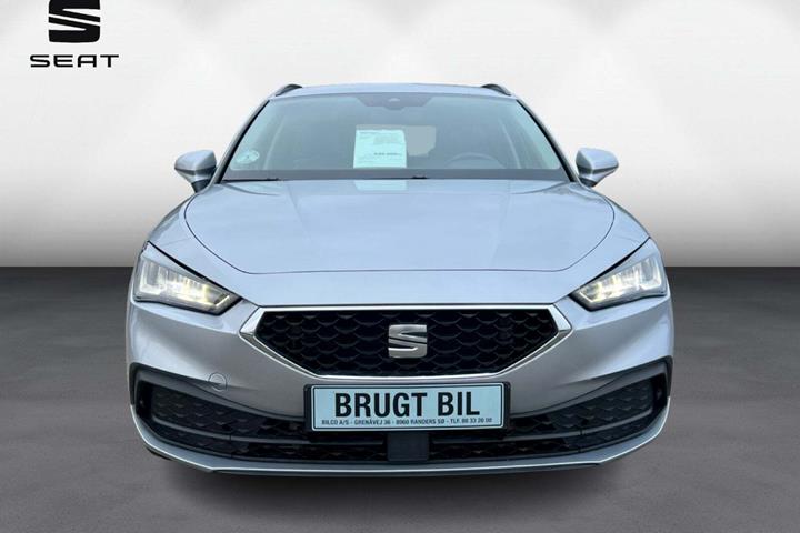 Sølv Seat Leon fra 2024