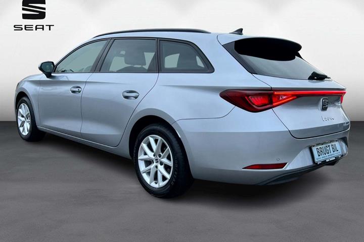 Sølv Seat Leon fra 2024