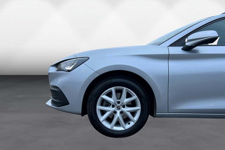 Sølv Seat Leon fra 2024