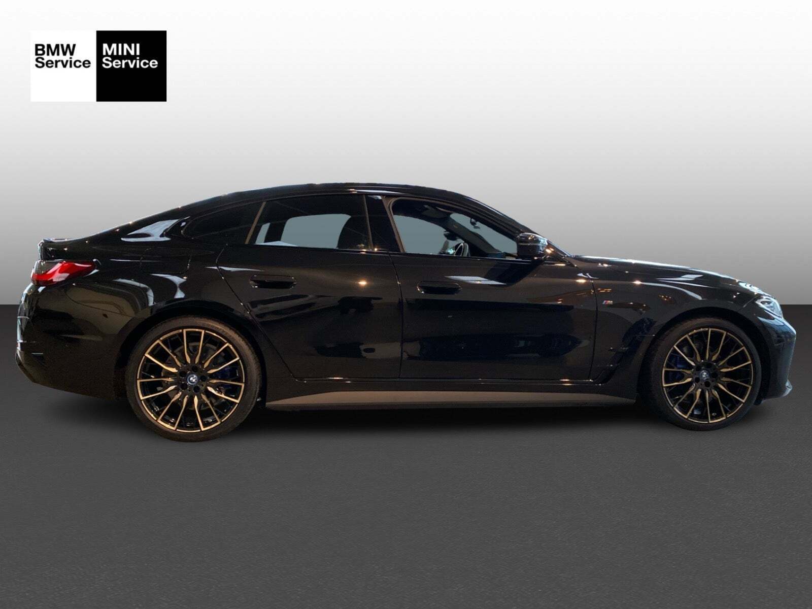 Sort BMW i4 fra 2024