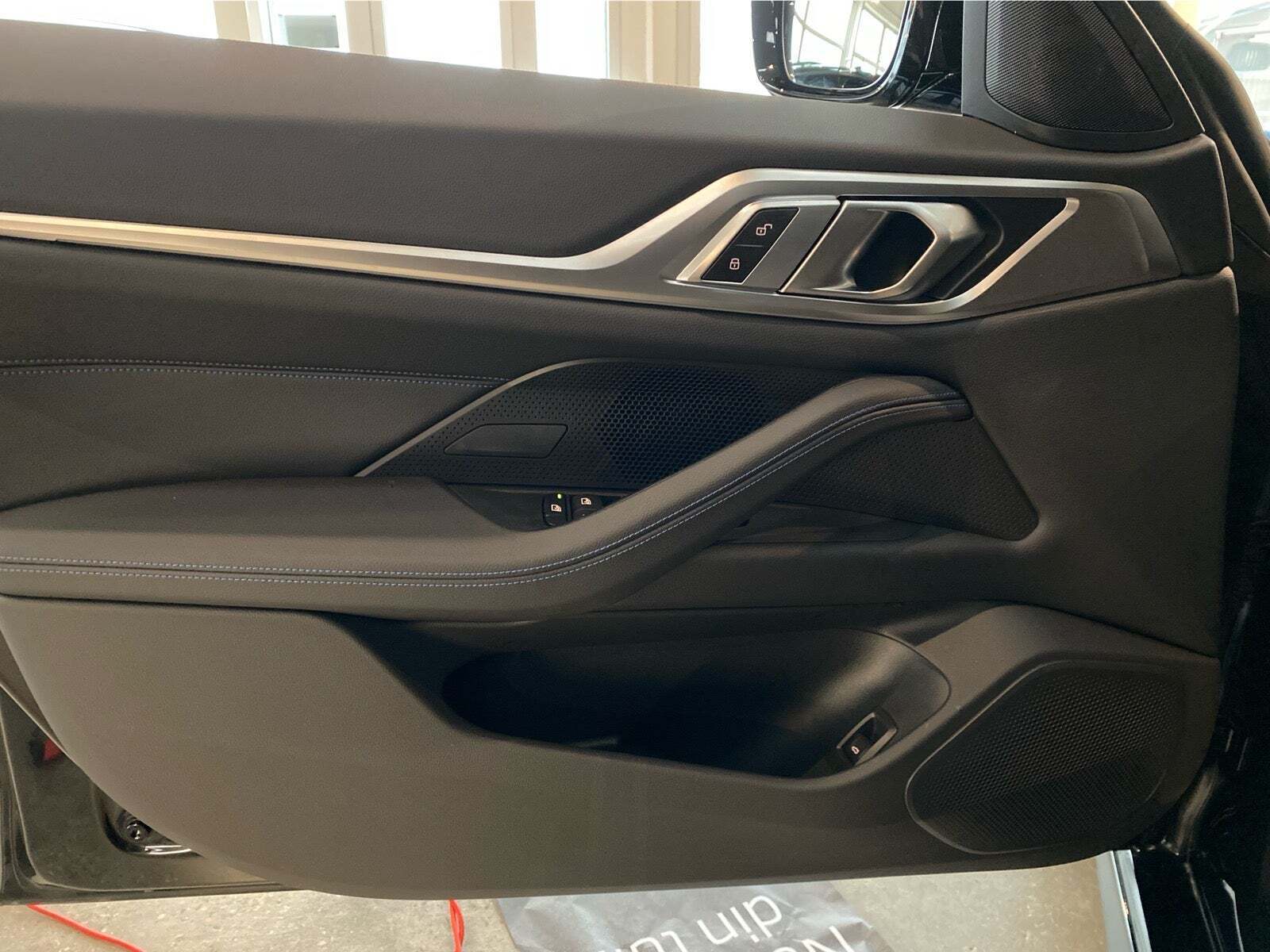 Sort BMW i4 fra 2024