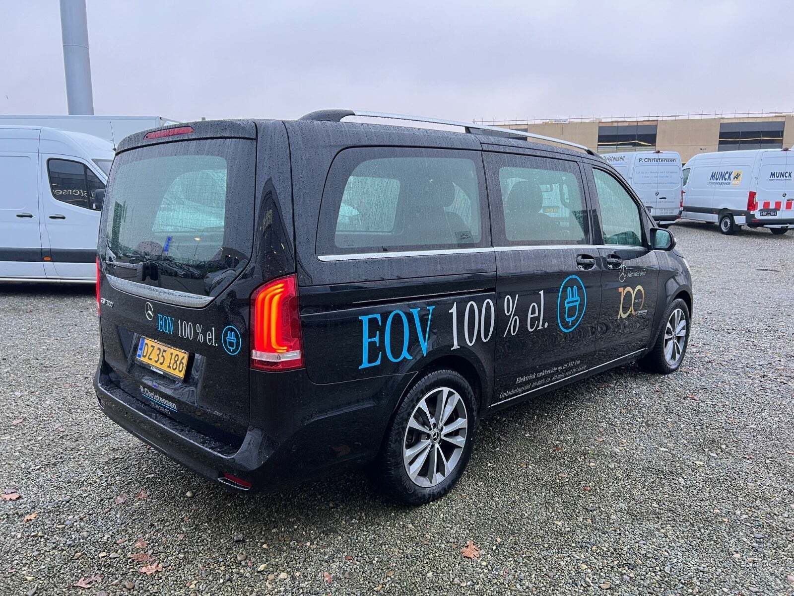 Mercedes EQV300