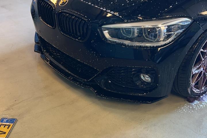 Sort BMW 1-Serie fra 2015