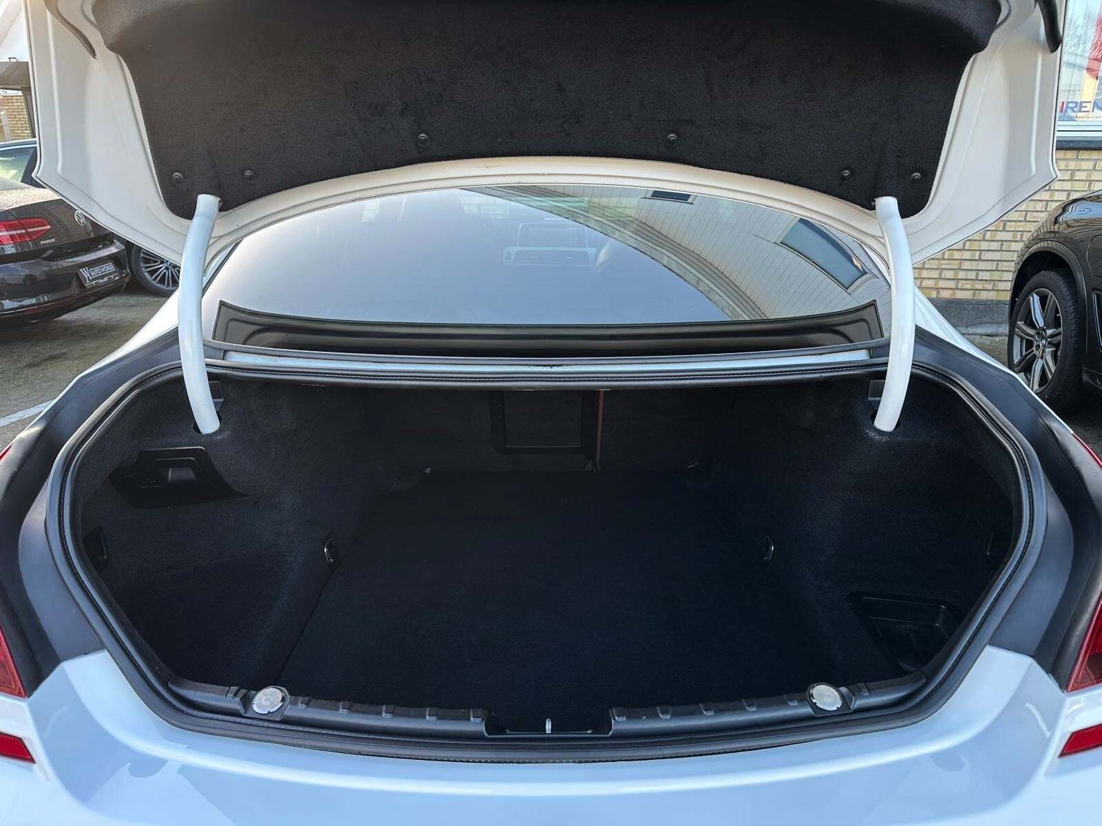 Hvid BMW 640i fra 2015