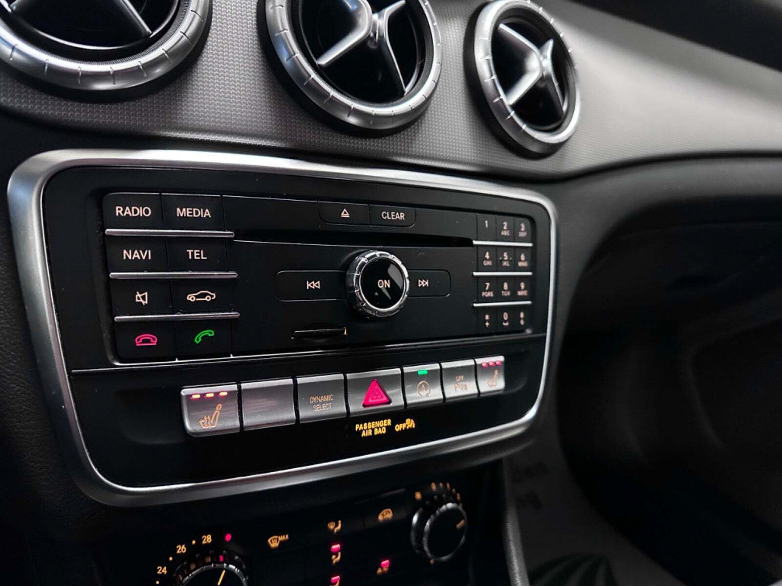 Mercedes CLA180