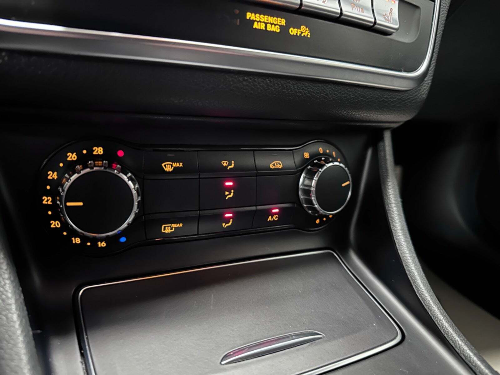 Mercedes CLA180