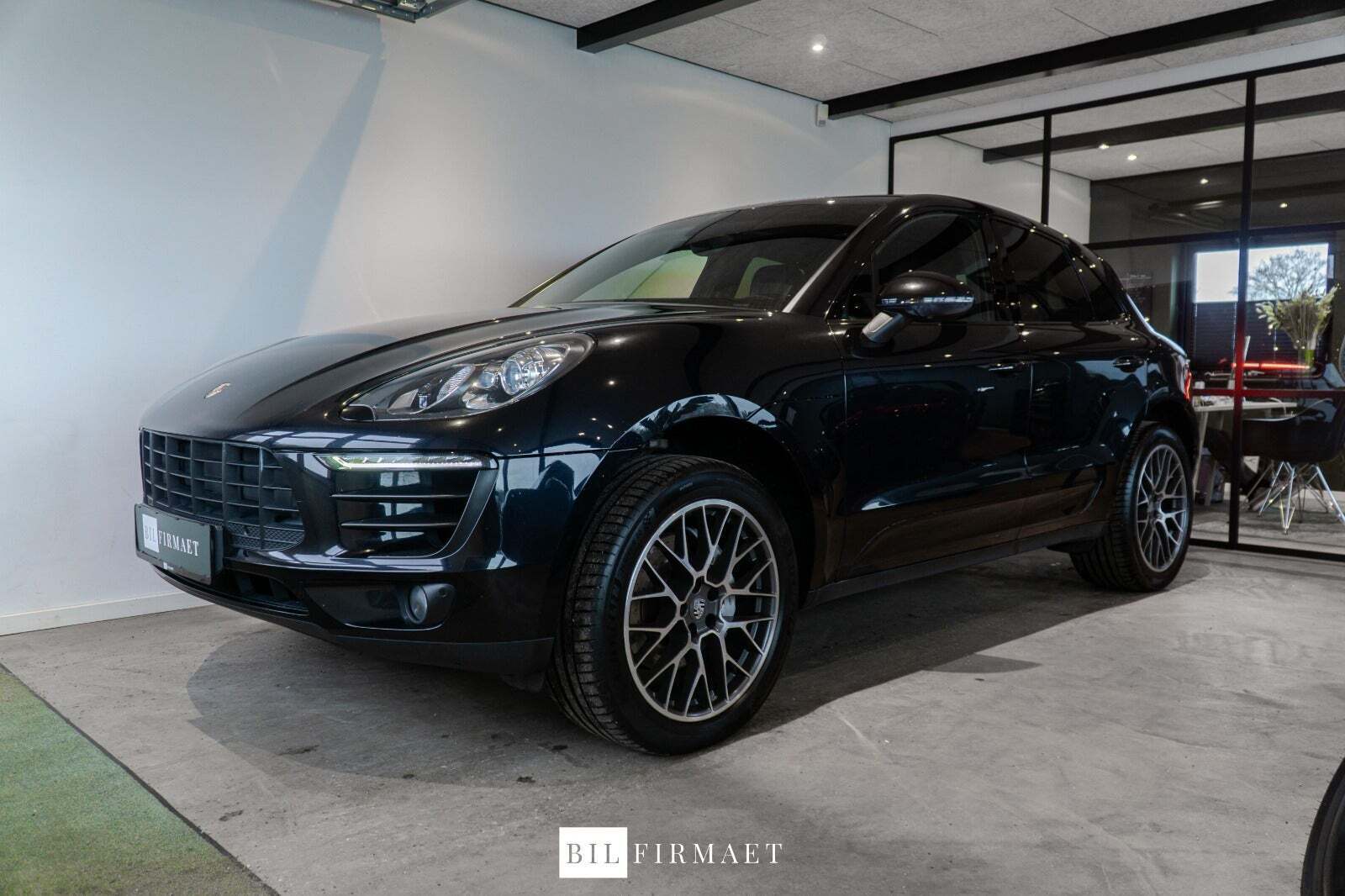 Porsche Macan S