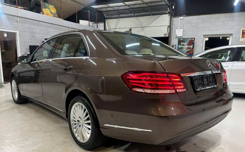 Mercedes E200