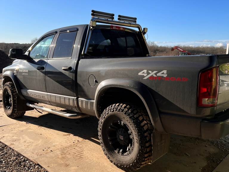 Dodge Ram 5,9 2500 HD