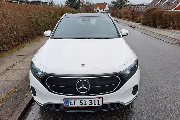 Hvid Mercedes EQA 250 fra 2023