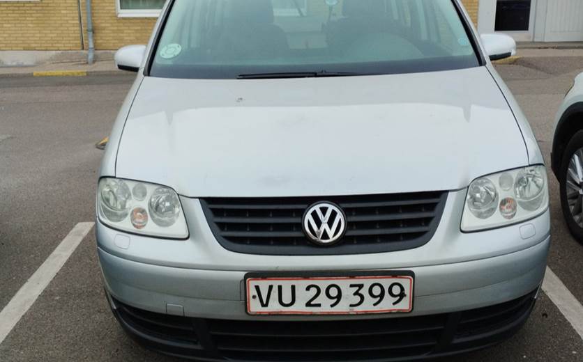 VW Touran 1,6 Mpv
