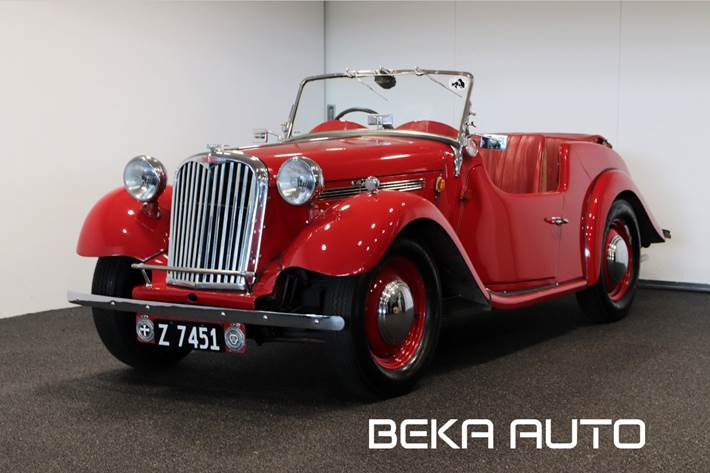 Rød Singer Nine fra 1951 set udefra