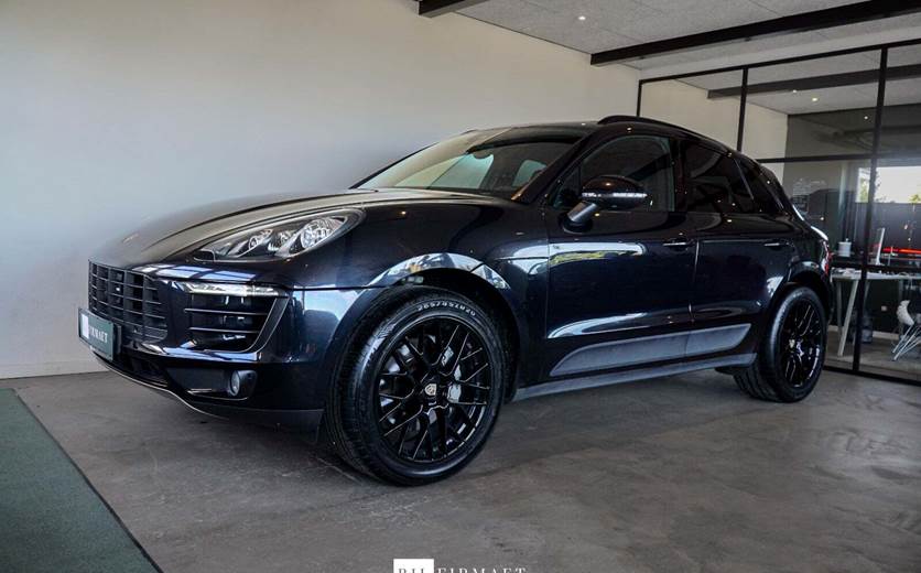 Porsche Macan S