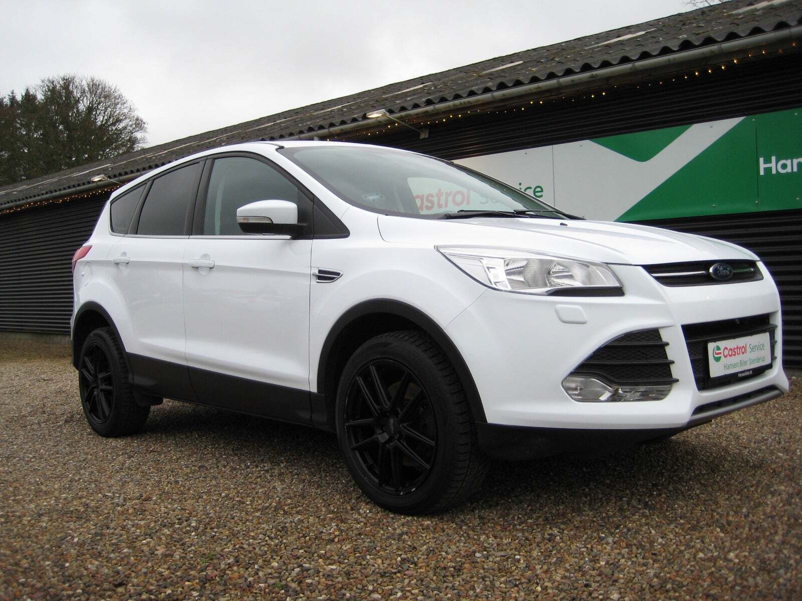 Hvid Ford Kuga fra 2015