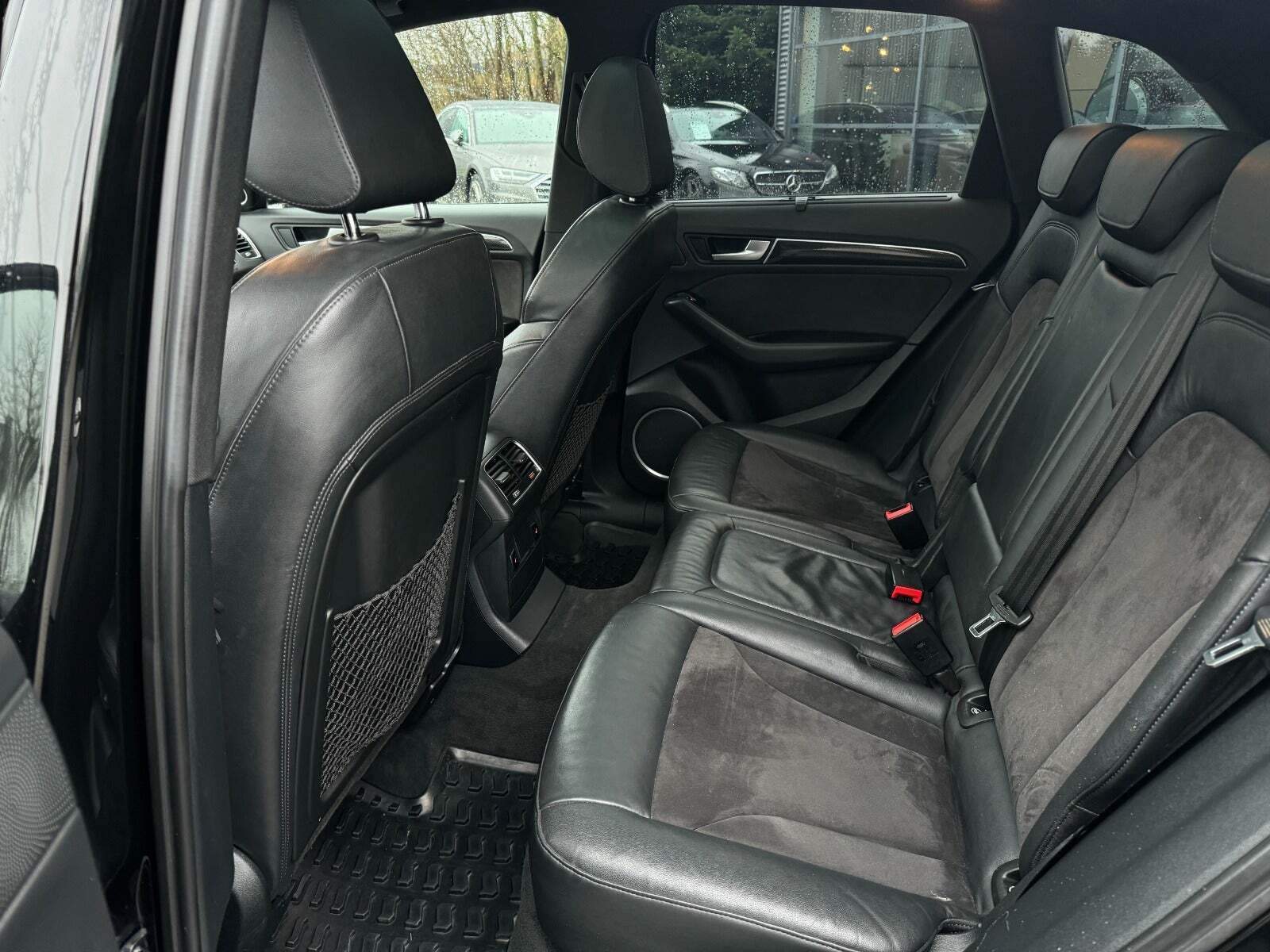 Sort Audi SQ5 fra 2016