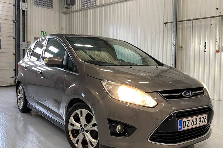 Grå Ford C-MAX fra 2012