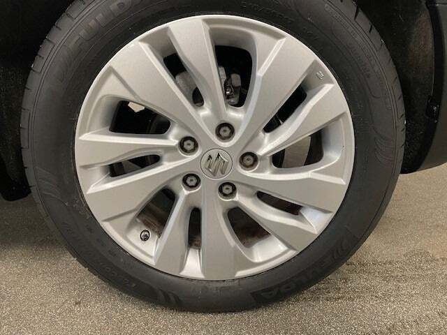 Hvid Suzuki S-Cross fra 2018