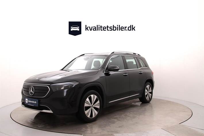 Sort Mercedes EQB 300 fra 2022 set udefra