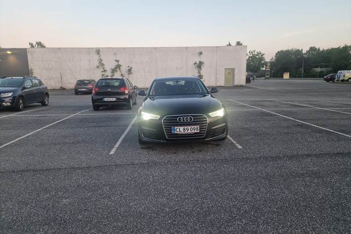 Sort Audi A6 fra 2016