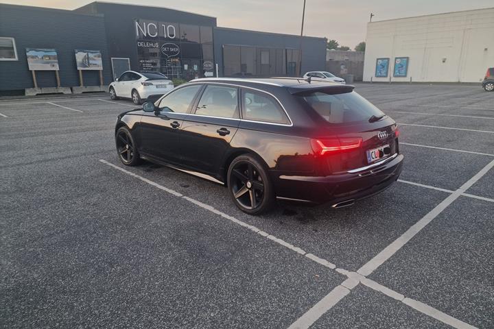 Sort Audi A6 fra 2016