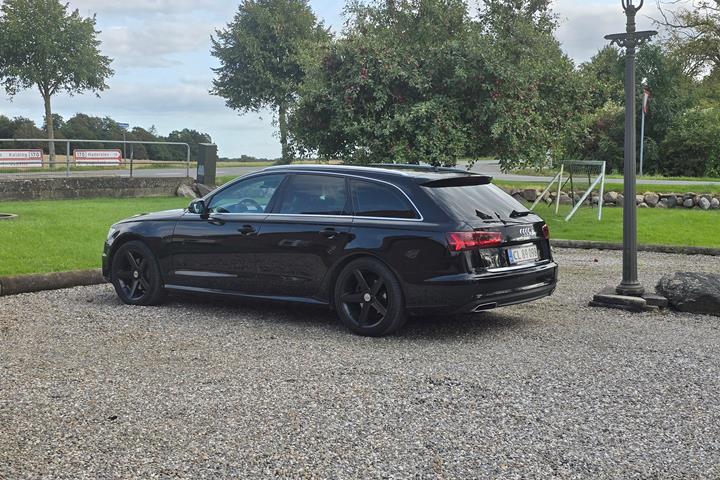 Sort Audi A6 fra 2016