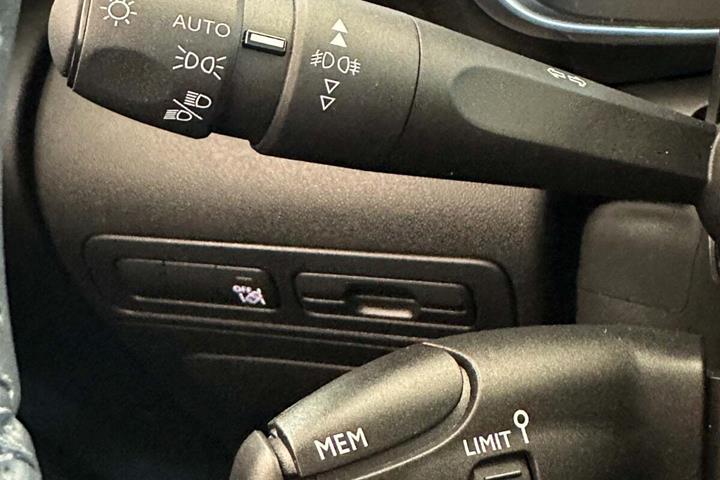 Blå Citroën C3 Aircross fra 2022
