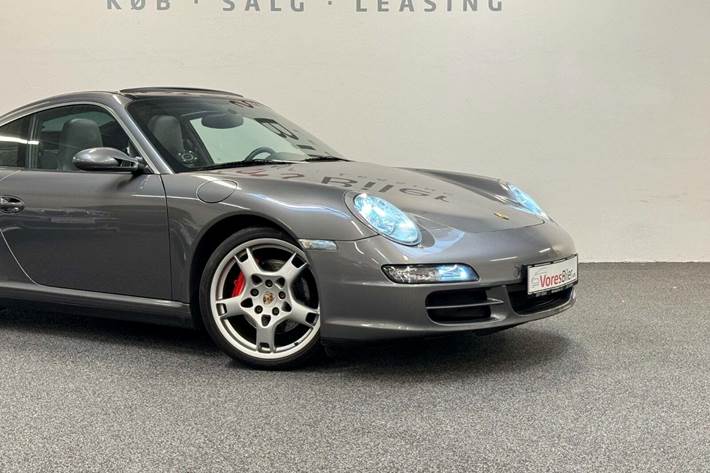 Grå Porsche 911 Targa 4S fra 2007