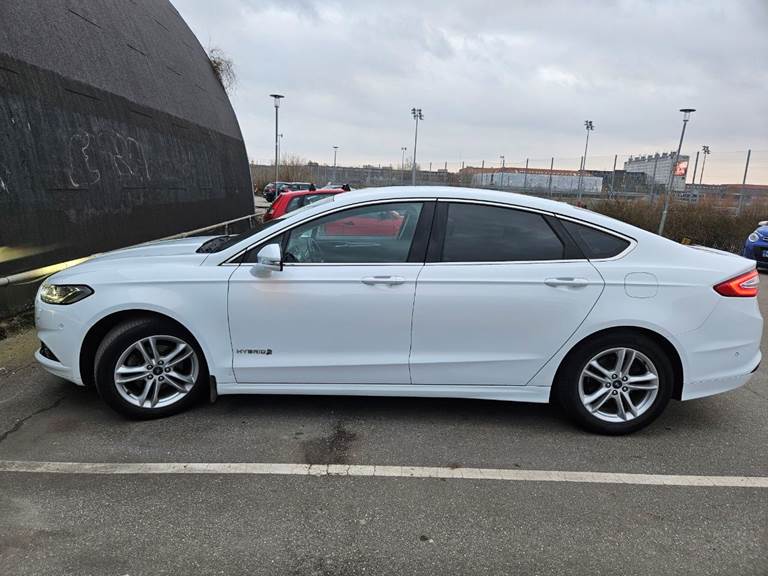 Ford Mondeo 2,0 HEV (187 HK) 4-dørs FWD CVT