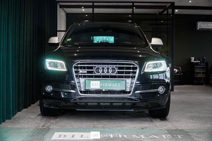 Sort Audi SQ5 fra 2014