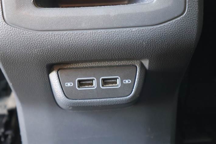 Sølv VW T-Cross fra 2020